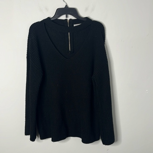 Judy Blue Black Knit V-neck Sweater - Picture 1 of 5